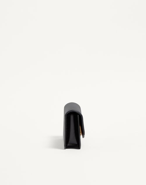 Valentino Garavani - Valentino Garavani Vain Clutch Bag In Shiny Calfskin - Black - Woman - Shoulder Bags